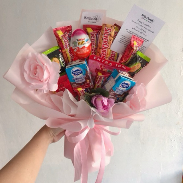 

SNACK BUKET SMALL Buket snack coklat FLORIST BEKASI