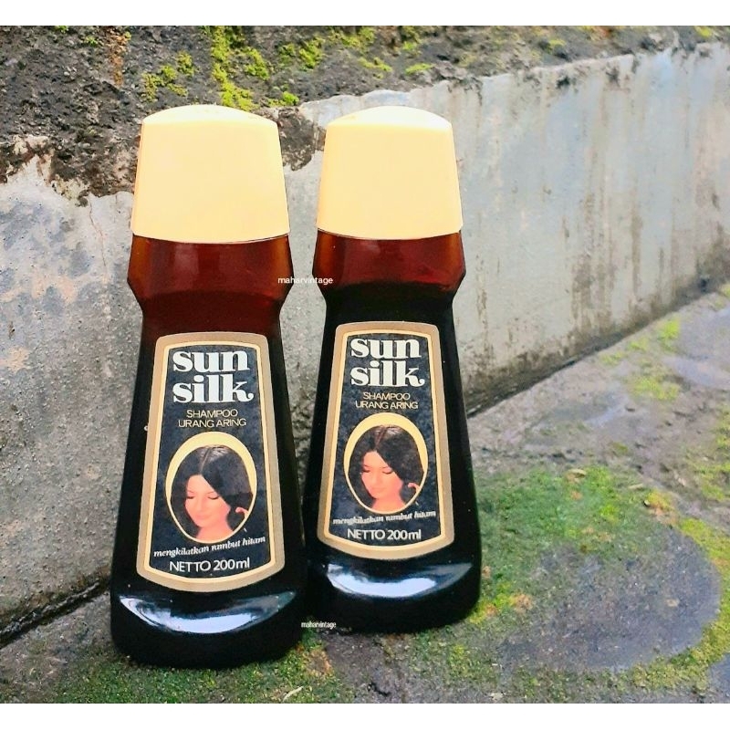 Koleksi Pajangan Shampoo SunSilk Jadul Tahun 1970an