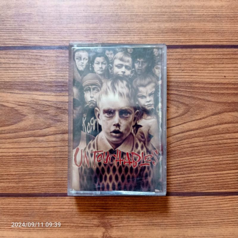 Kaset KORN Untouchable