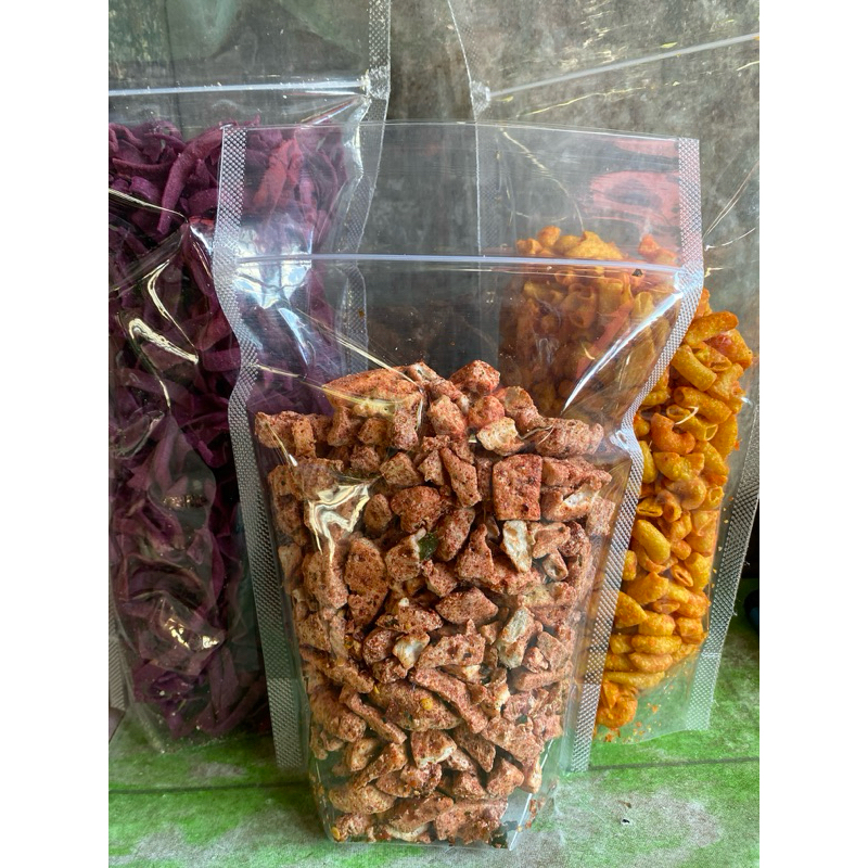 

basreng, makaroni dan stick ungu