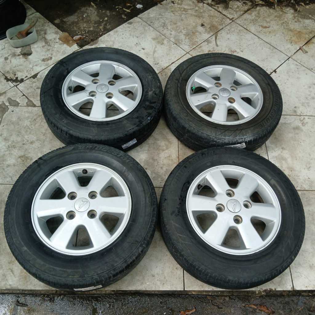 Paket Velg Ban Bonus Original Bekas Copotan Avanza RIng 14