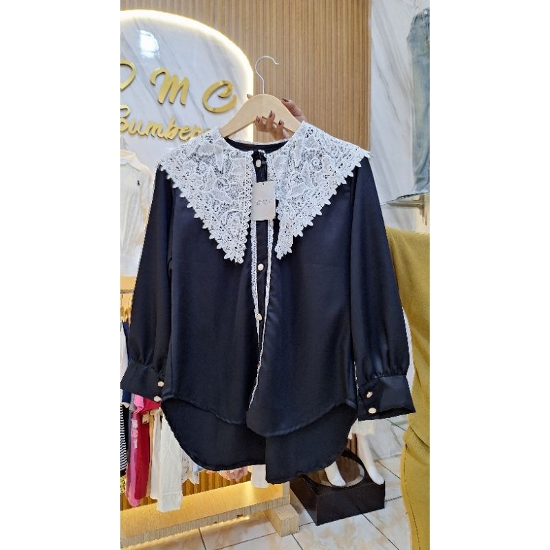 blouse kerah renda