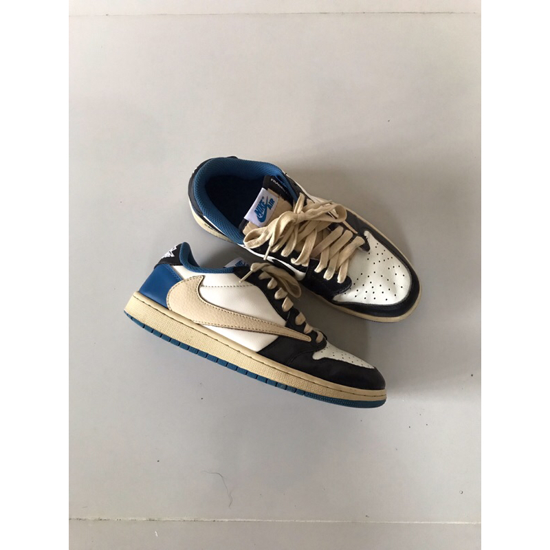 Nike Jordan 1 Low Travis Scoot X Fragment