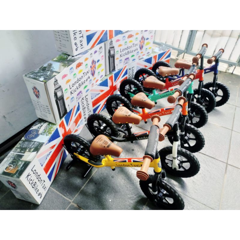 London Taxi Balance Bike