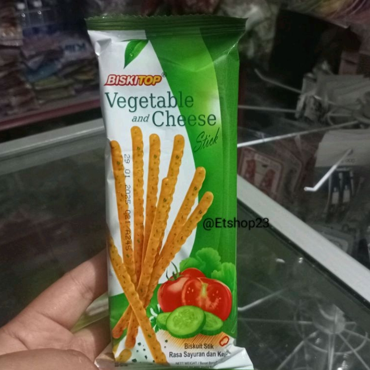 

Biskitop Vegetable and cheese stick