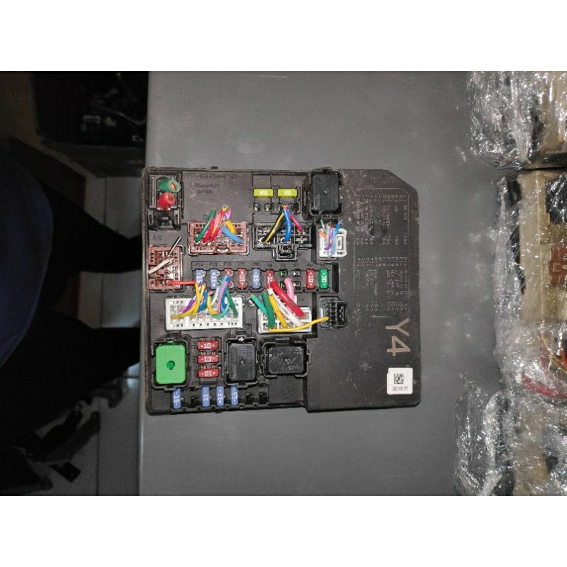 IPDM FUSE, RELAY BOX Untuk Nissan Grand Livina L11
