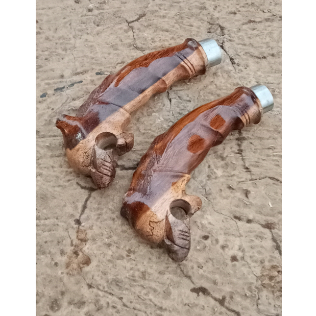 Gagang Golok Kayu Johar Ukir singa