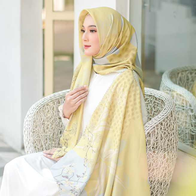 NISKALLA Laser Cut Hijab Segi Empat Print Motif Hamna Warna Lemon