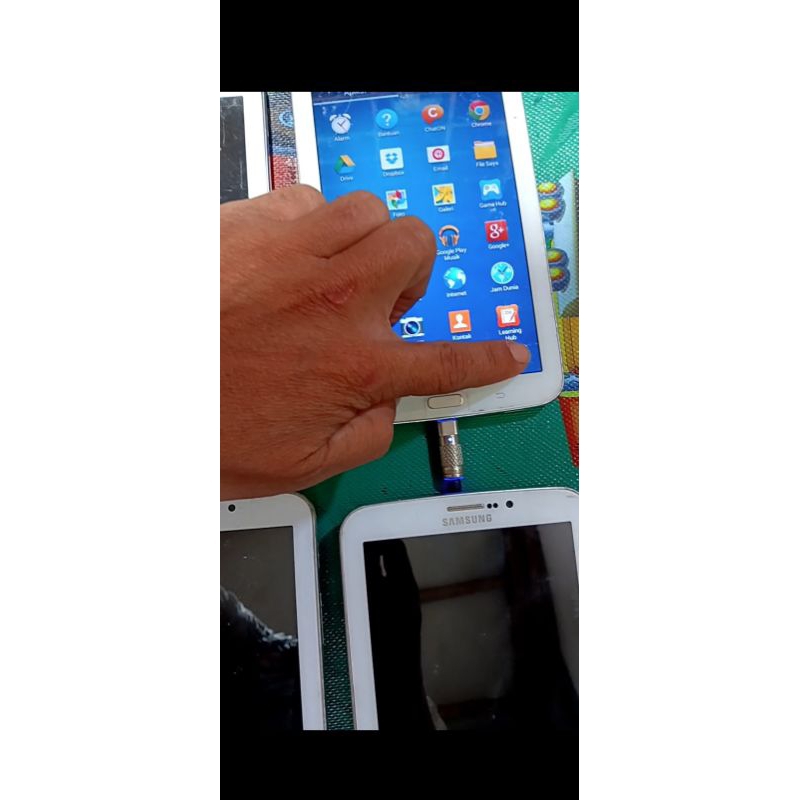TABLET SAMSUNG GALAXY TAB 3/SM-T211