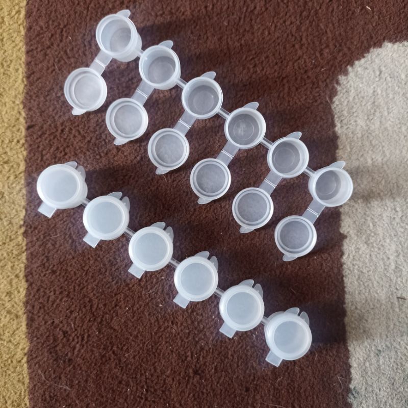 

Wadah Cat dan Tinta Paralel 6x5ml Untuk Belajar Kaligrafi