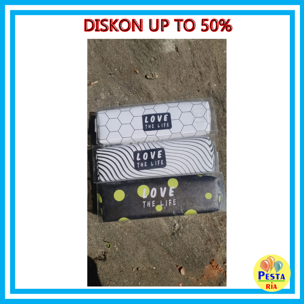 

Murah!! Diskon 50% Tepak Resleting Motif Love, Tempat pensil, Tepak Pensil, perlengkapan sekolah