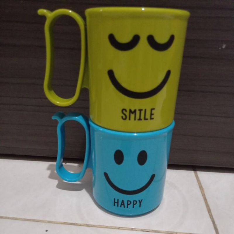 gelas emoticon/ mug kecil