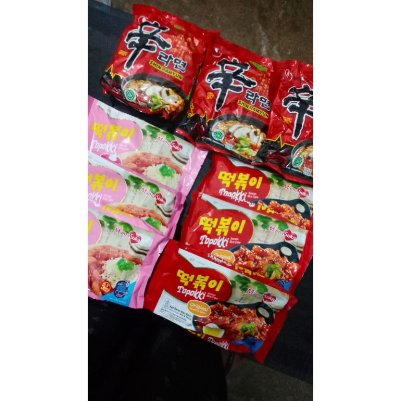 

topokki dan Ramyun