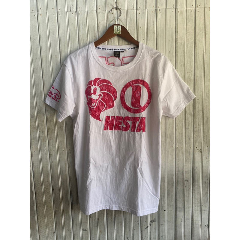Kaos Nesta Brand