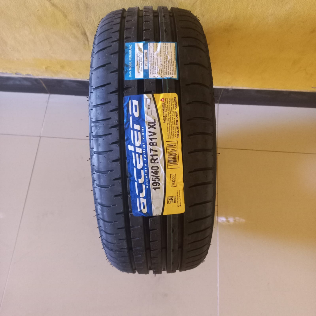 Ban Accelera PHI 195/40 R17