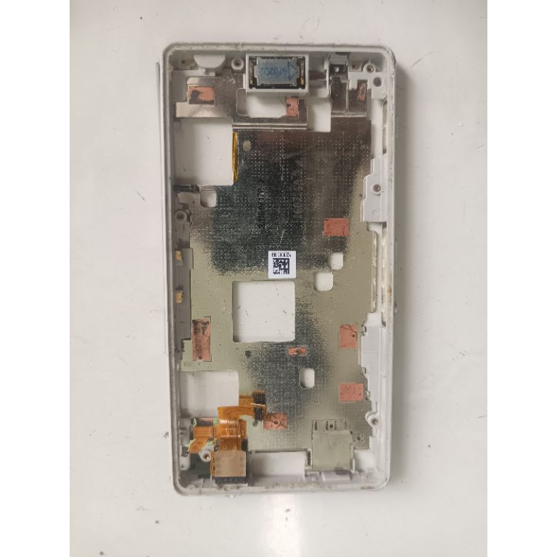 Frame Tulang Tengah Sony Xperia Z3 Compact Original copotan