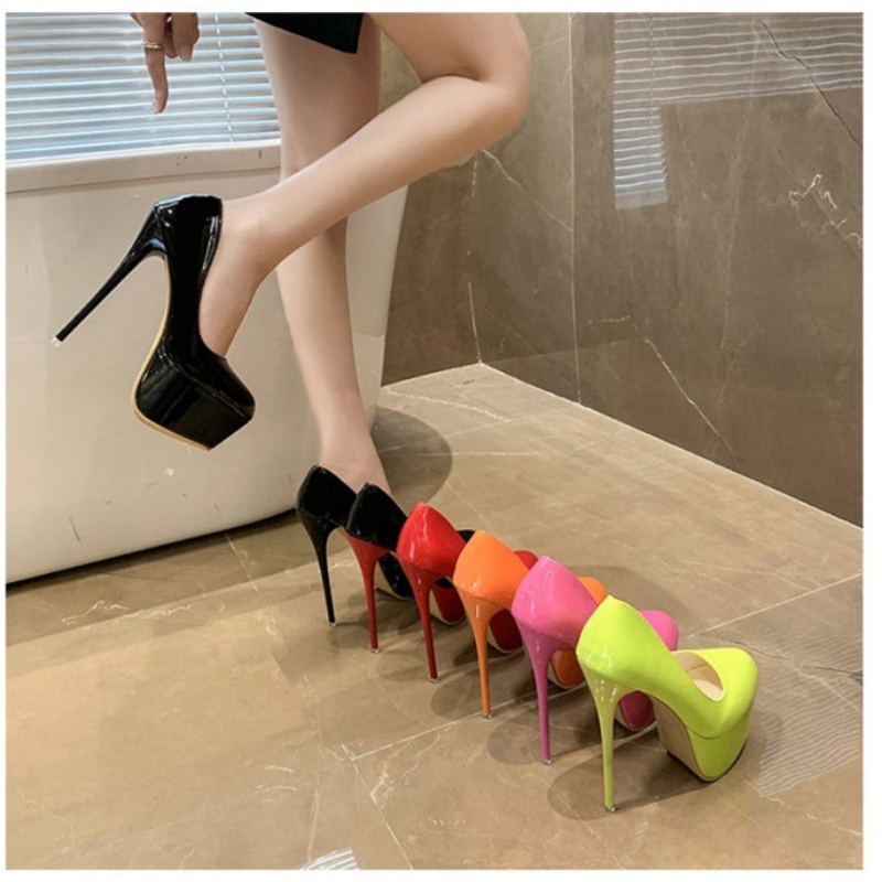GLOSSY HEELS 16,5 CM