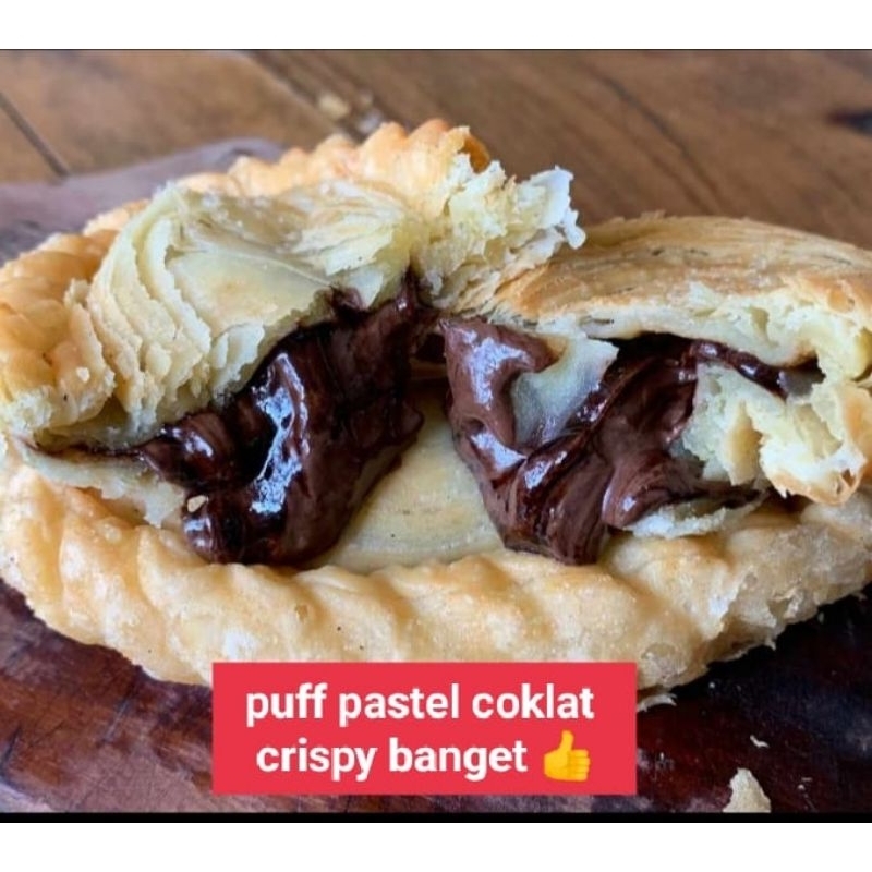 

puff pastry chocolate / pastel coklat / crispy / lumer