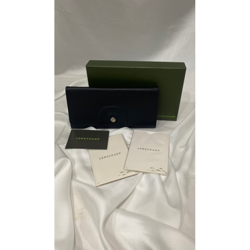 Longchamp wallet NBU black