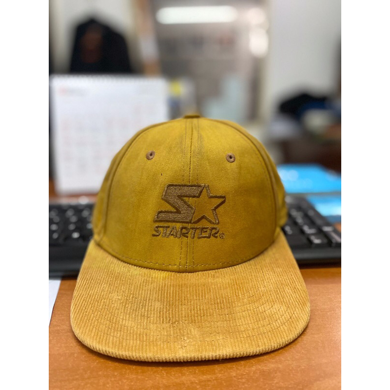 Topi Snapback Starter visor corduroy