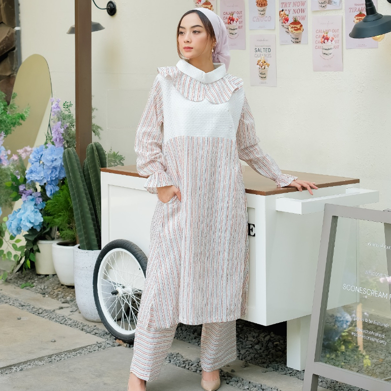 Eleanorre Dahayu Set Muslim Wanita