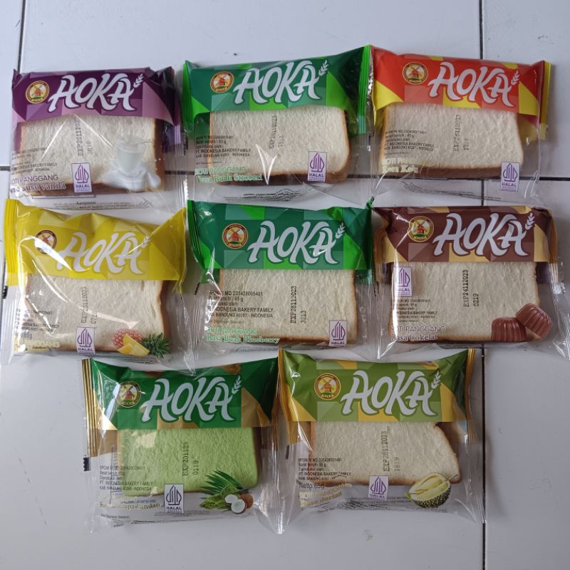 

Roti AOKA Panggang, Gulung, Momotaro Viral