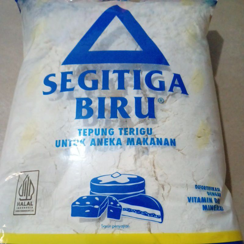 

Tepung Segitiga Biru