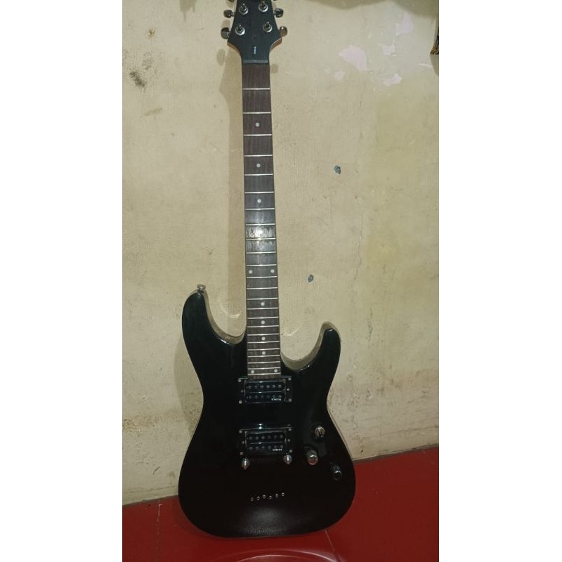 Gitar Schecter omen 6
