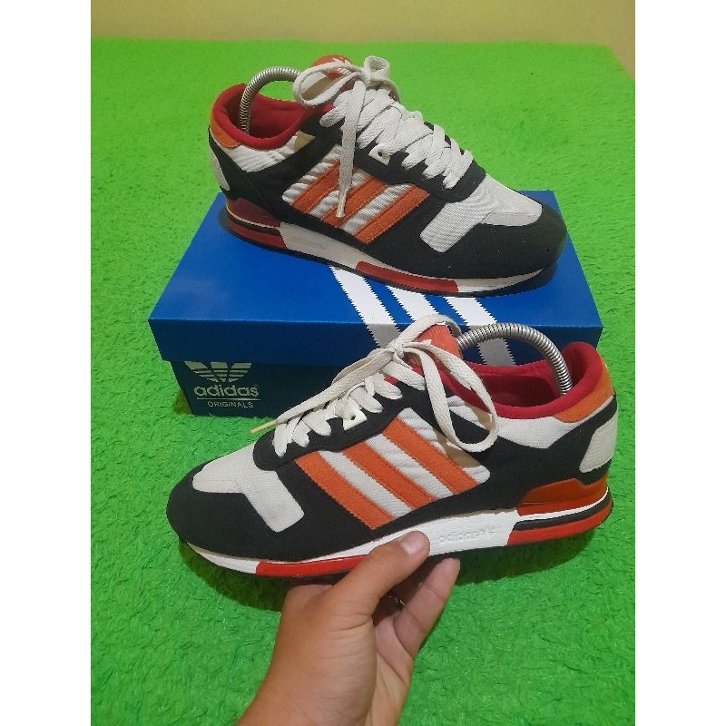 adidas zx700