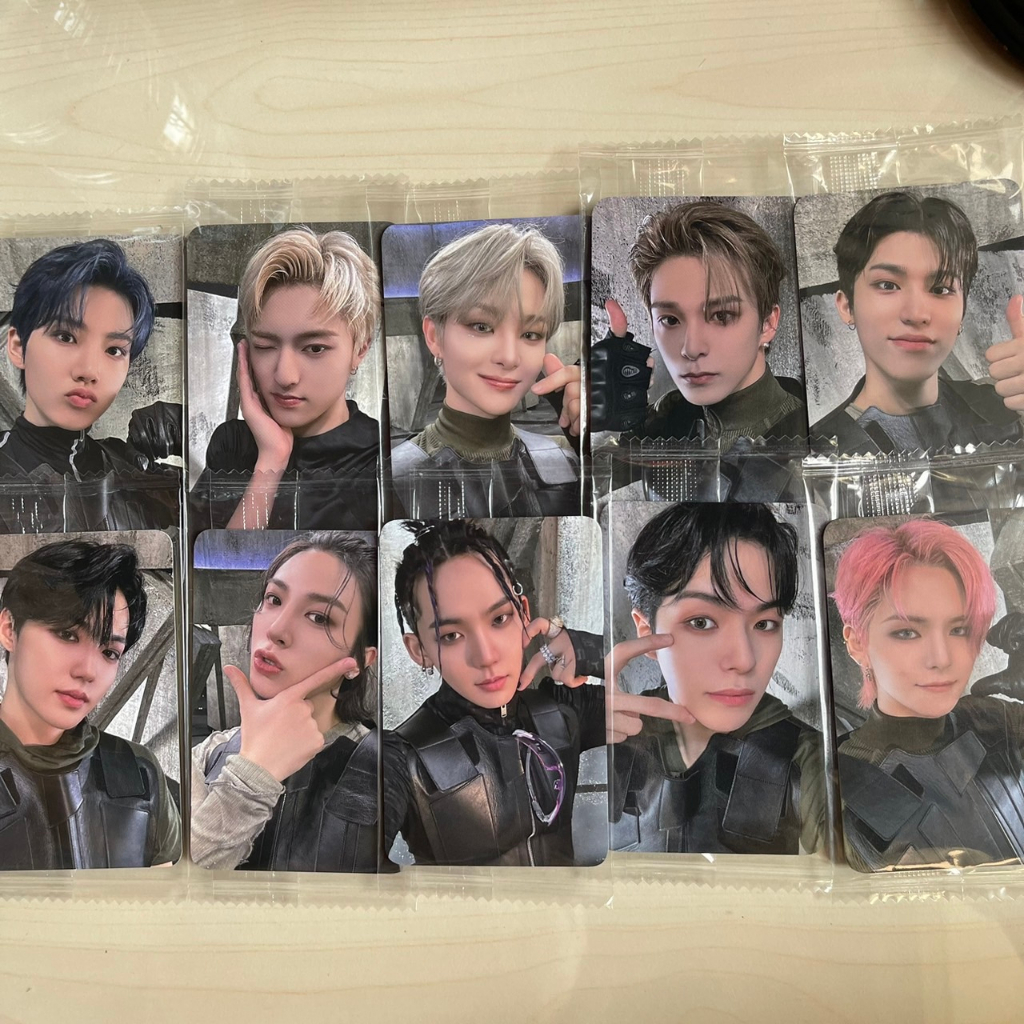 {READY INA} TREASURE REBOOT OFFICIAL KTOWN CHINA CN CHN POB FANSIGN R2 2.0 AKPOL