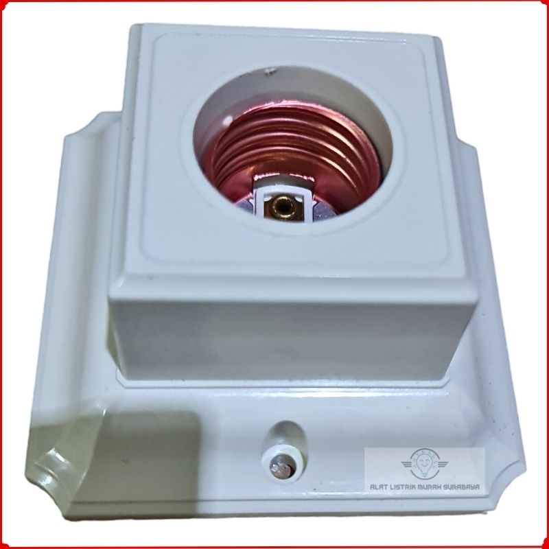 BROCO FITTING PLAFON 1210 / FITTING LAMPU PERSEGI BROCO CREAM