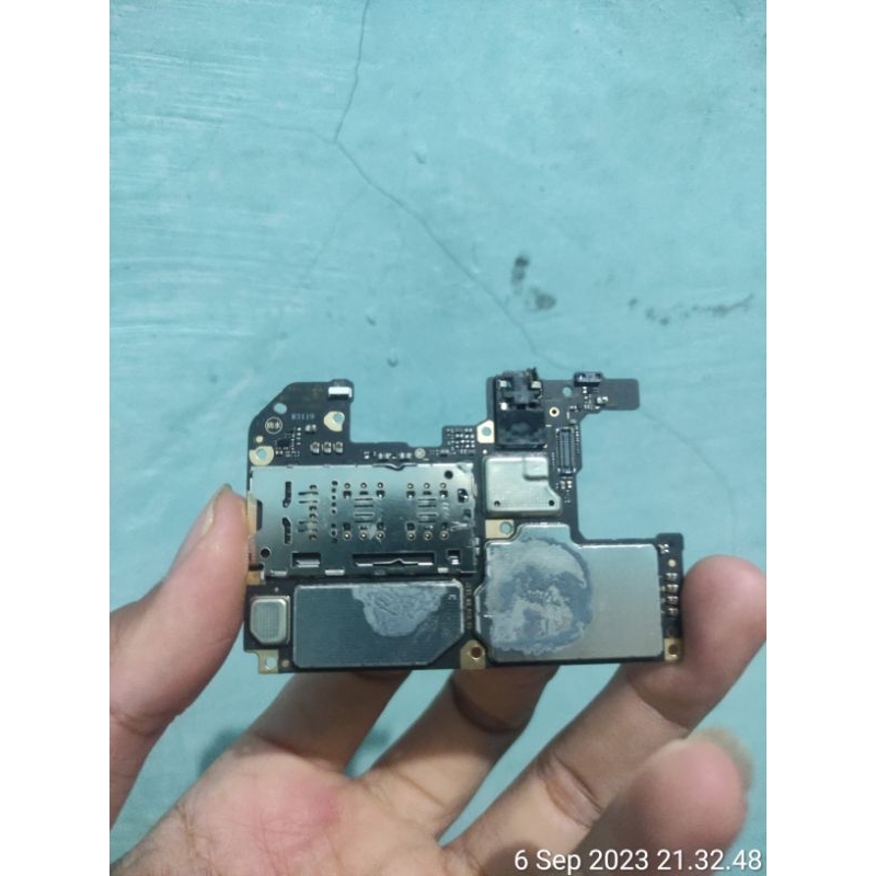 Mesin Poco M3 Mati total.