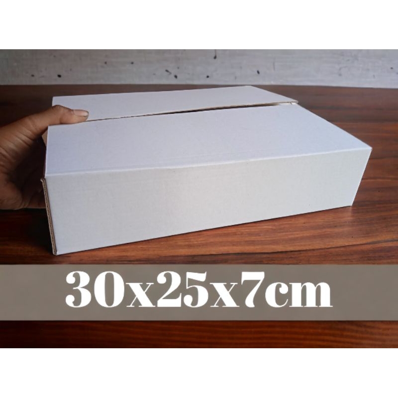

kardus polos box putih coklat 30x25x7 cm