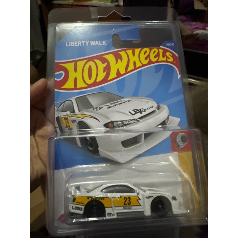 hot wheels nissan silvia putih