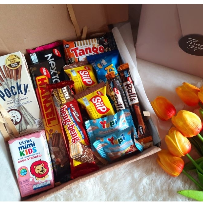 

HAMPERS/HADIAH - SNACK/GIFT BOX - HAMPERS SNACK