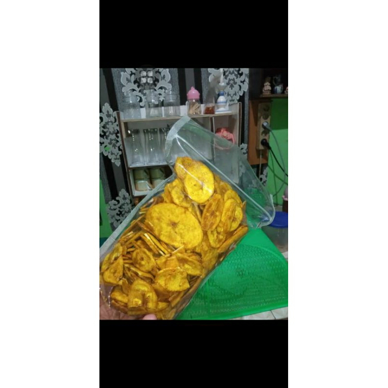 

Kripik Pisang dan Singkong 250 gr