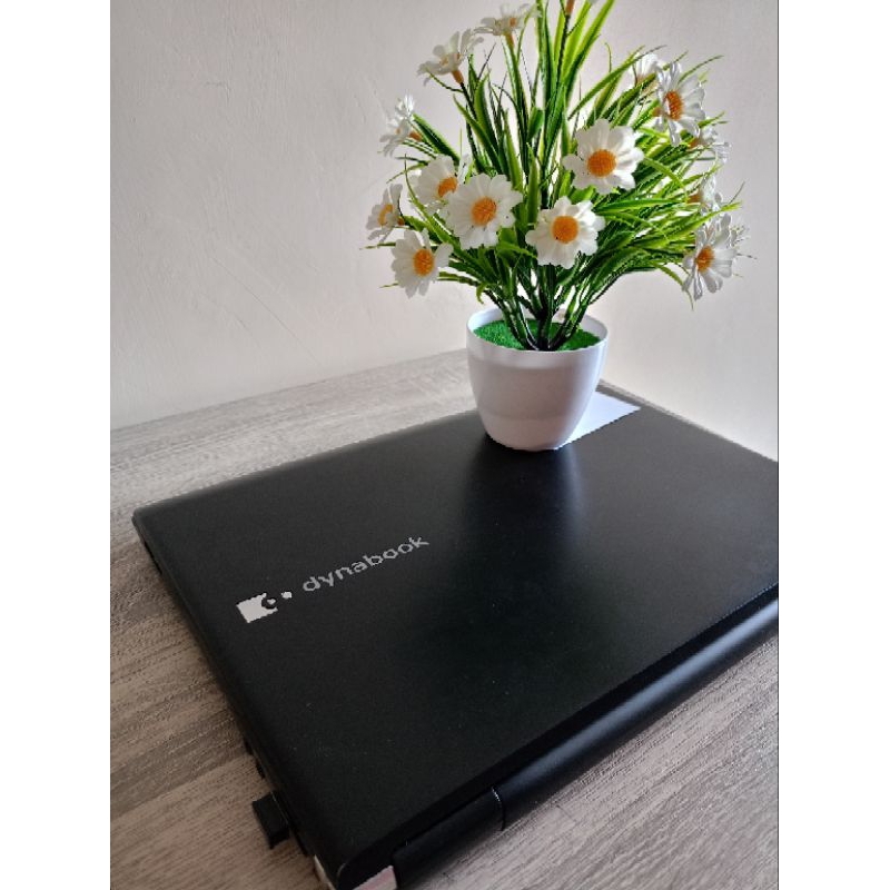 Laptop Toshiba Dynabook R732