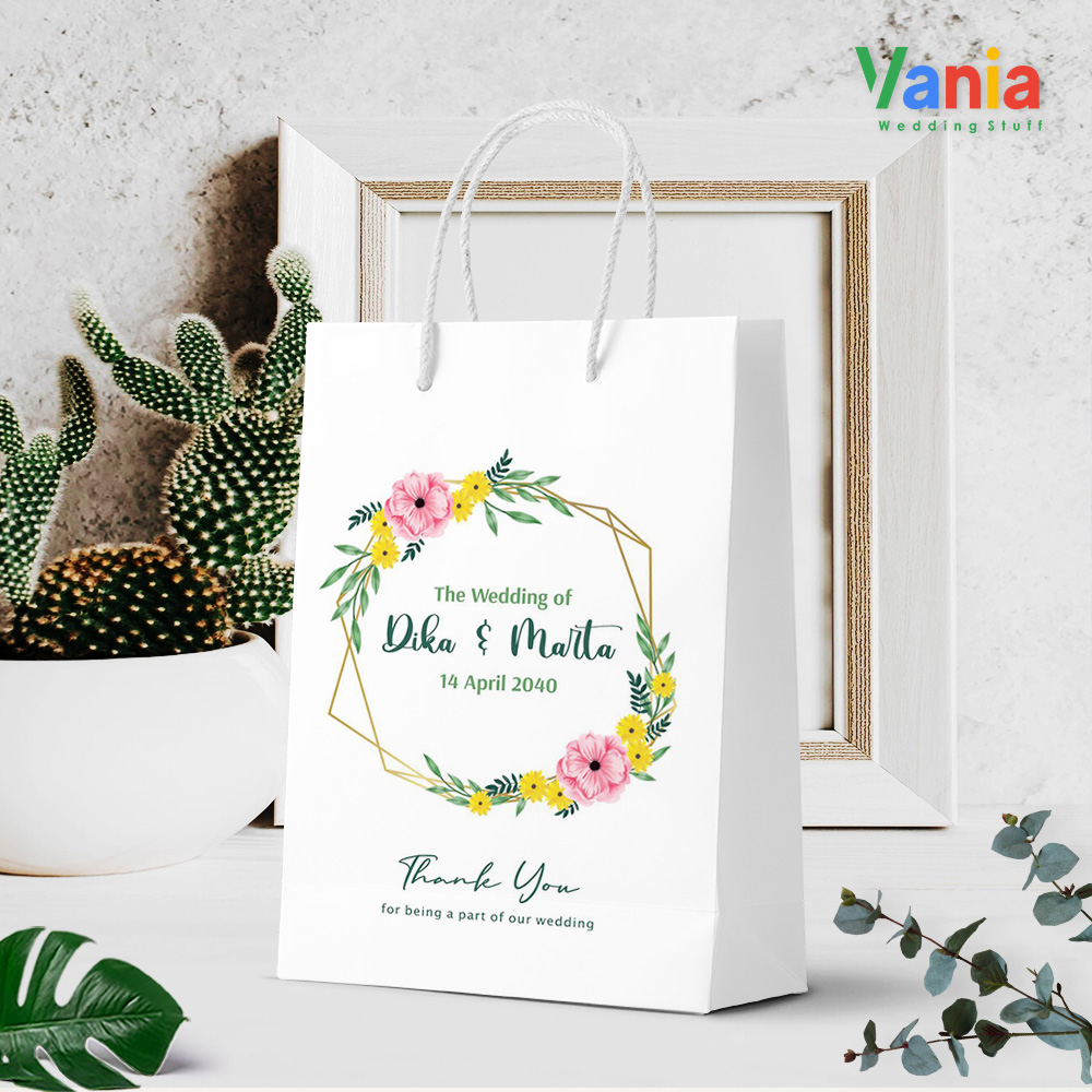 

Size 18x7x26cm - Paperbag - Tas Kertas