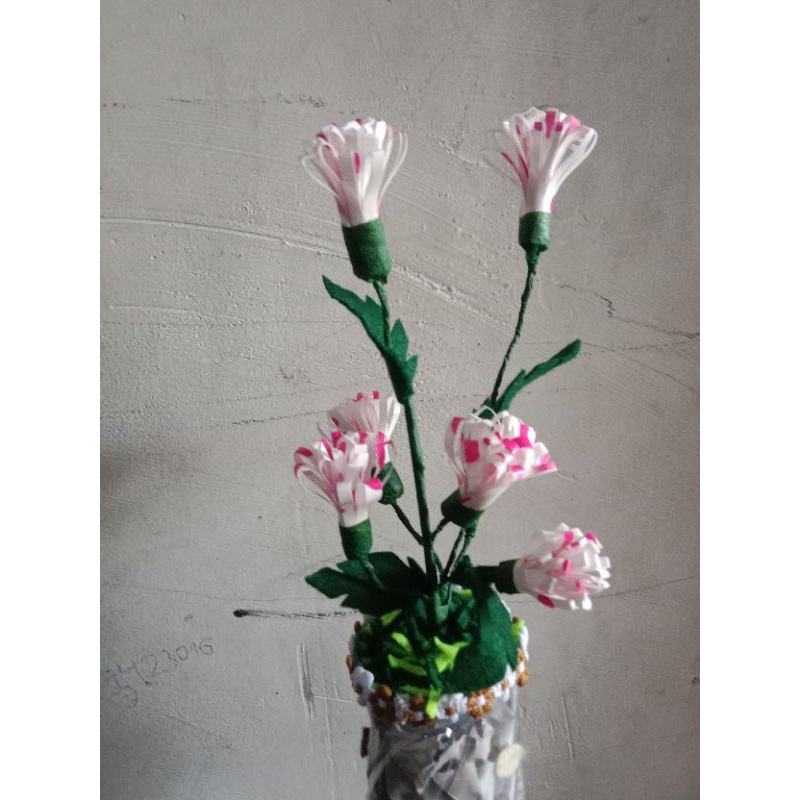 tugas sekolah / kerajinan tangan vas bunga dari botol plastik / vas bunga dari gelas plastik