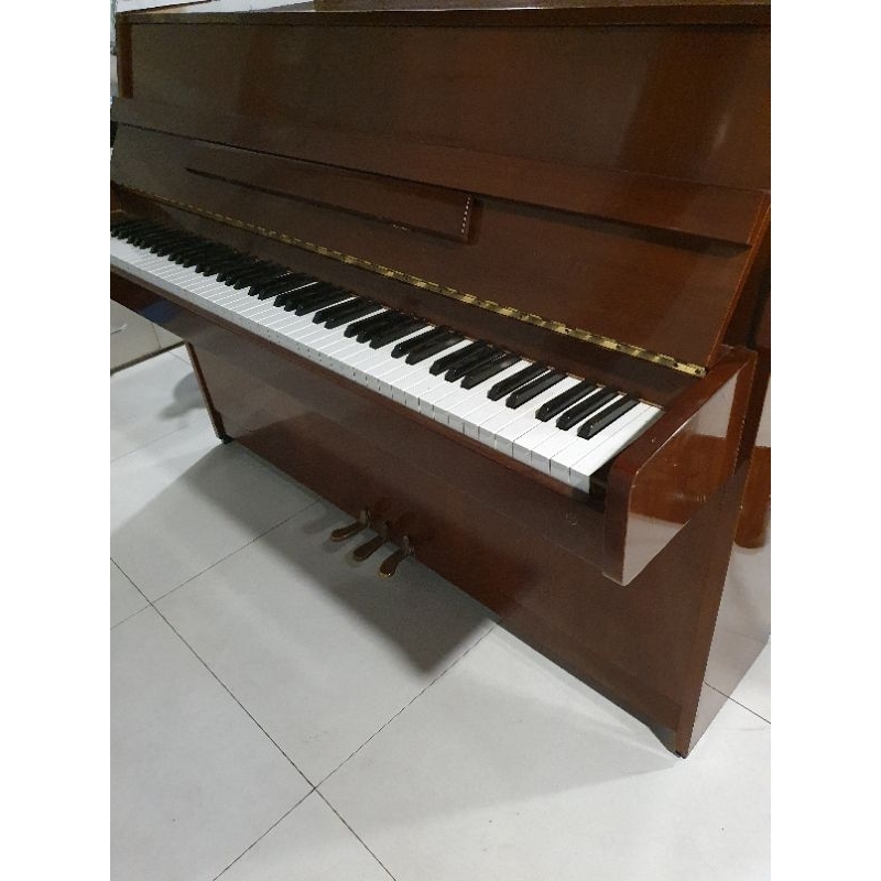 PianonYamaha M1. Piano bekas. Piano Yamaha bekas.Piano Yamaha Second. Piano Yamaha murah.