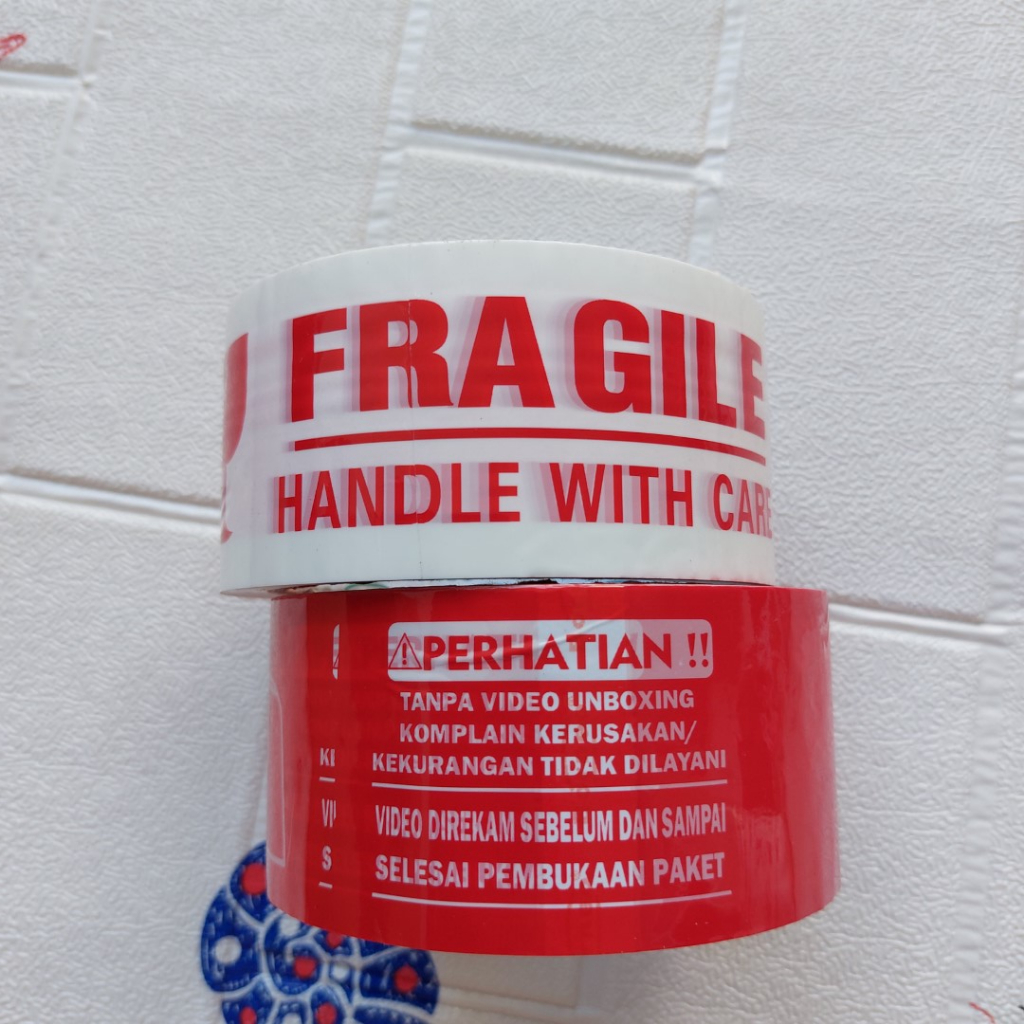 

Lakban Fragile Borneo Merah Putih 48mm - 1 Buah