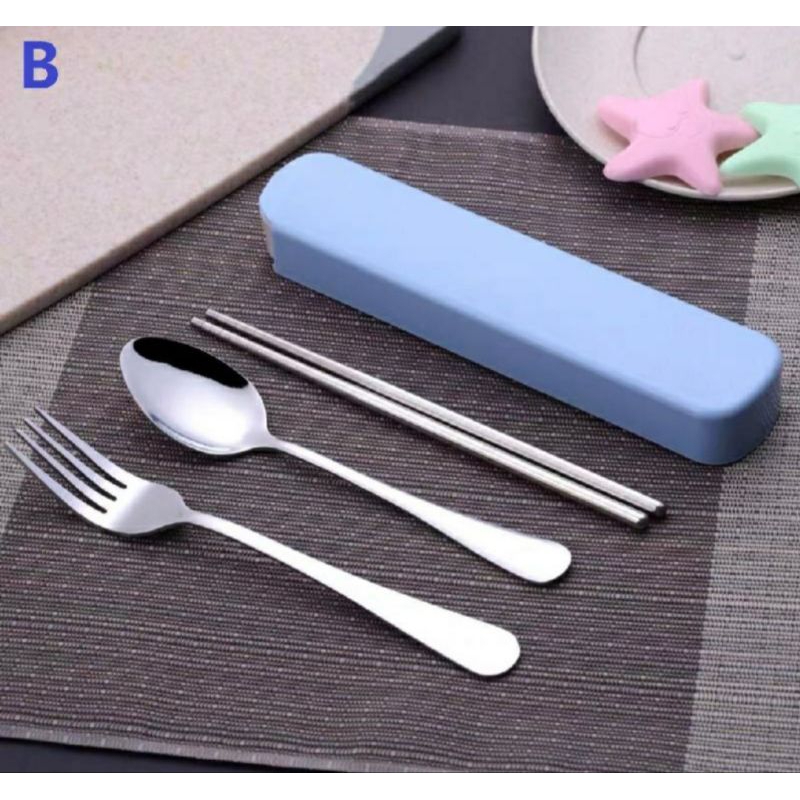 Sendok travel / sendok set box / sendok garpu sumpit / sendok ada kotaknya / sendok traveling