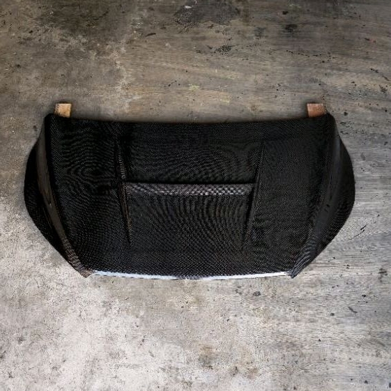 Kap Mesin Carbon Fiber Innova Reborn Shift Thailand Style