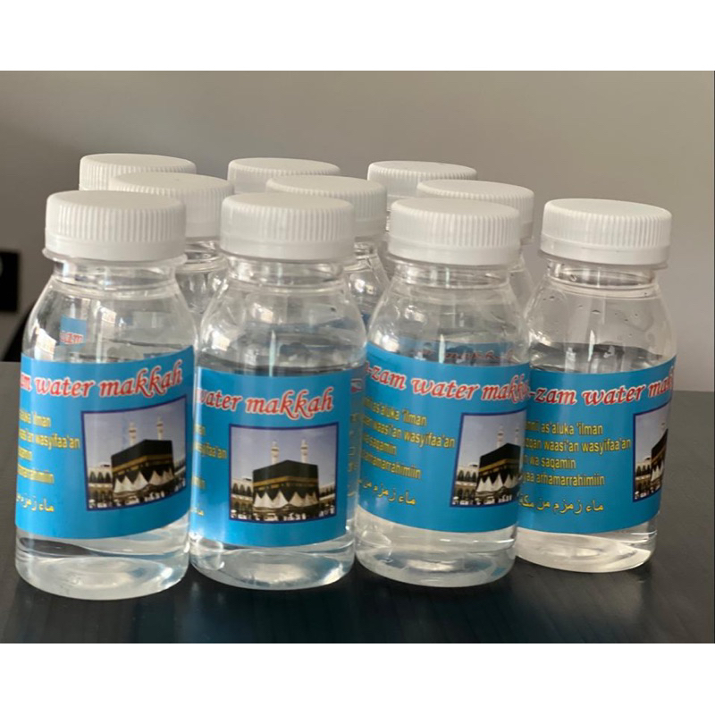 

AIR ZAM ZAM KEMASAN KECIL OLEH OLEH UMROH HAJI