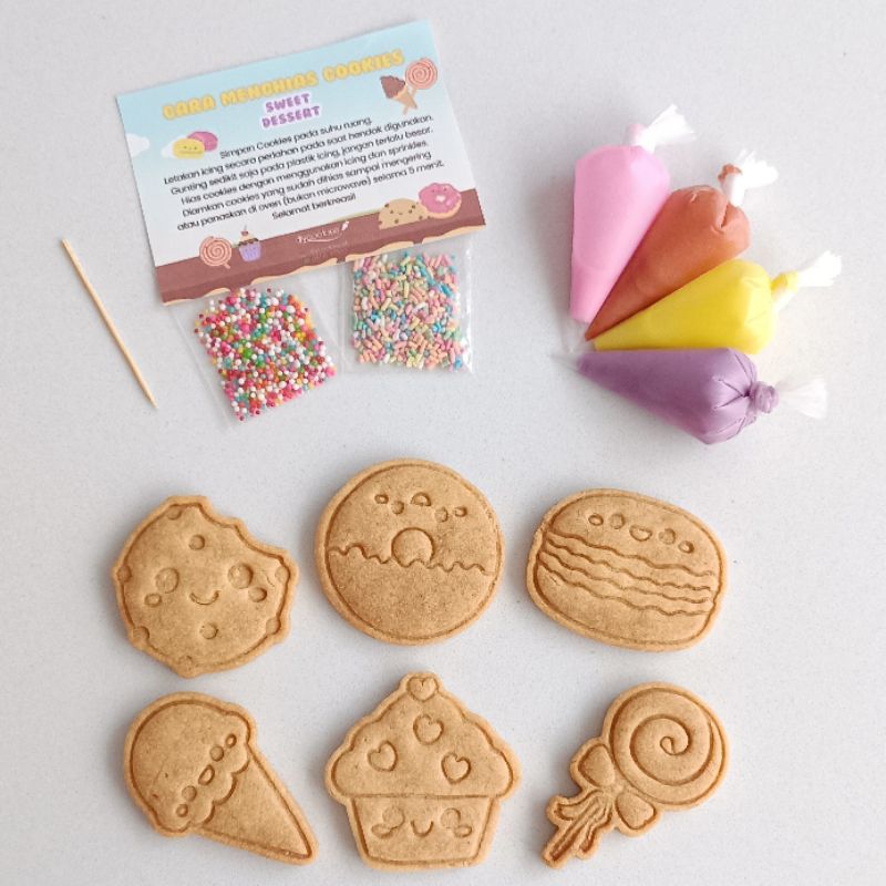 

Sweet Dessert DIY Cookies Kit | Decorating cookies | Kukis hias | decorate cookies | Menghias cookies | Cookies hias | Kado anak | Kado anak ulang tahun | Mainan anak | Hadiah ulang tahun | Hampers ulang tahun | Goodiebag ulang tahun | Kado ulang tahun