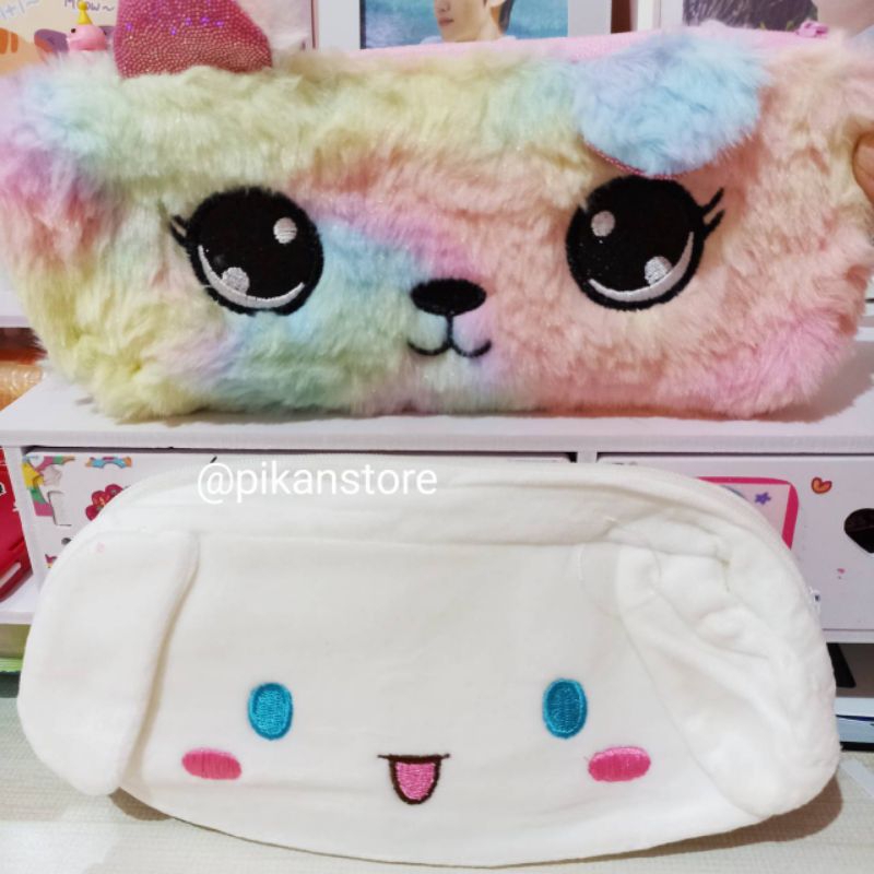 

Kotak Pensil Bulu/ Tempat Pen Resleting/ Bahan Halus Sanrio Melody Cinnamoroll