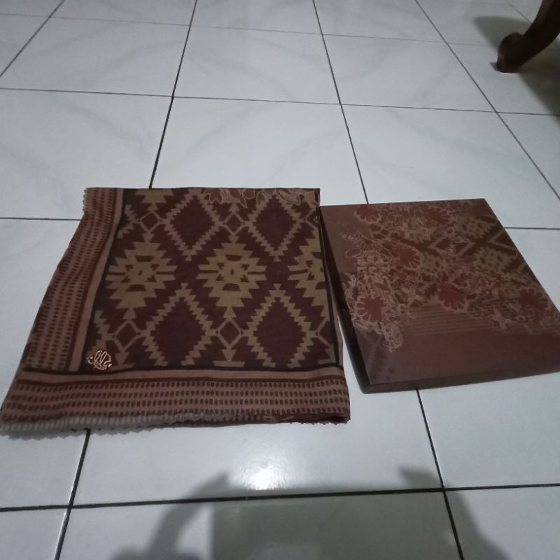 Jilbab heaven light preloved