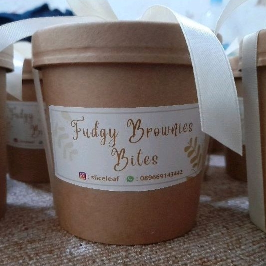 

FULL FUDGY BROWNIES BITES/BUCKET 12oz, free kartu ucapan + paperbag