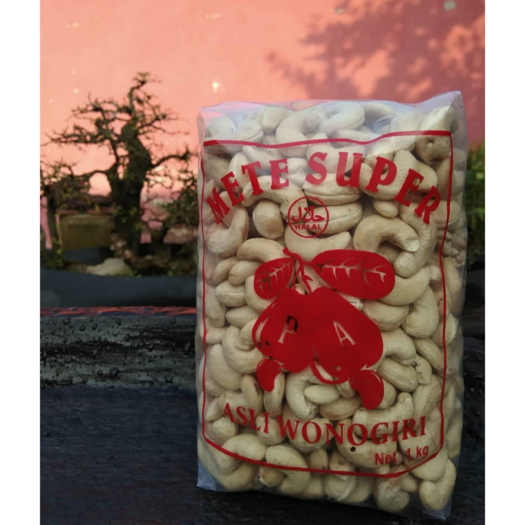 

(MENTAH KERING) - KACANG METE MENTAH ASLI WONOGIRI