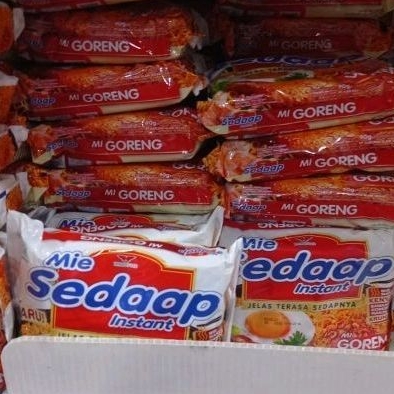 

mie goreng isi 10 pack